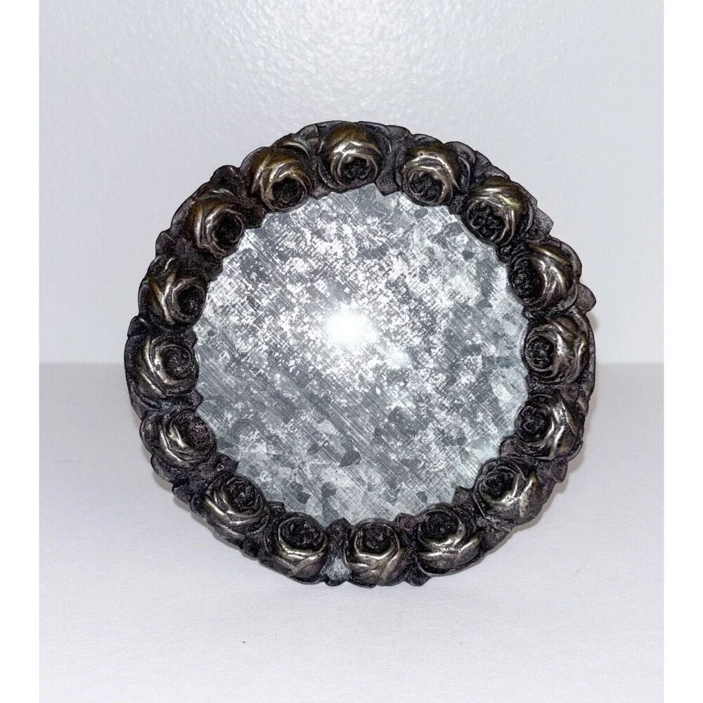 Vintage Round Metal Frame Edged With Roses